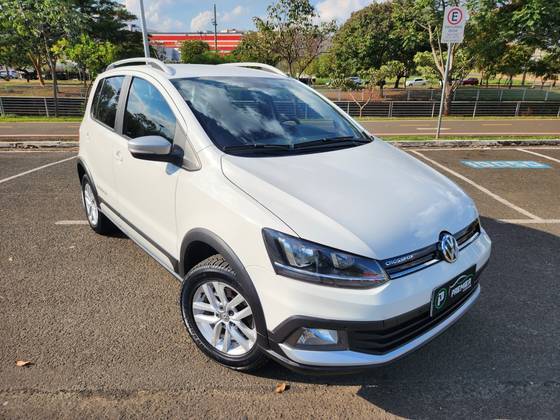 VOLKSWAGEN CROSSFOX 1.6 MSI FLEX 16V 4P AUTOMATIZADO VOLKSWAGEN CROSSFOX 1.6 MSI FLEX 16V 4P AUTOMATIZADO